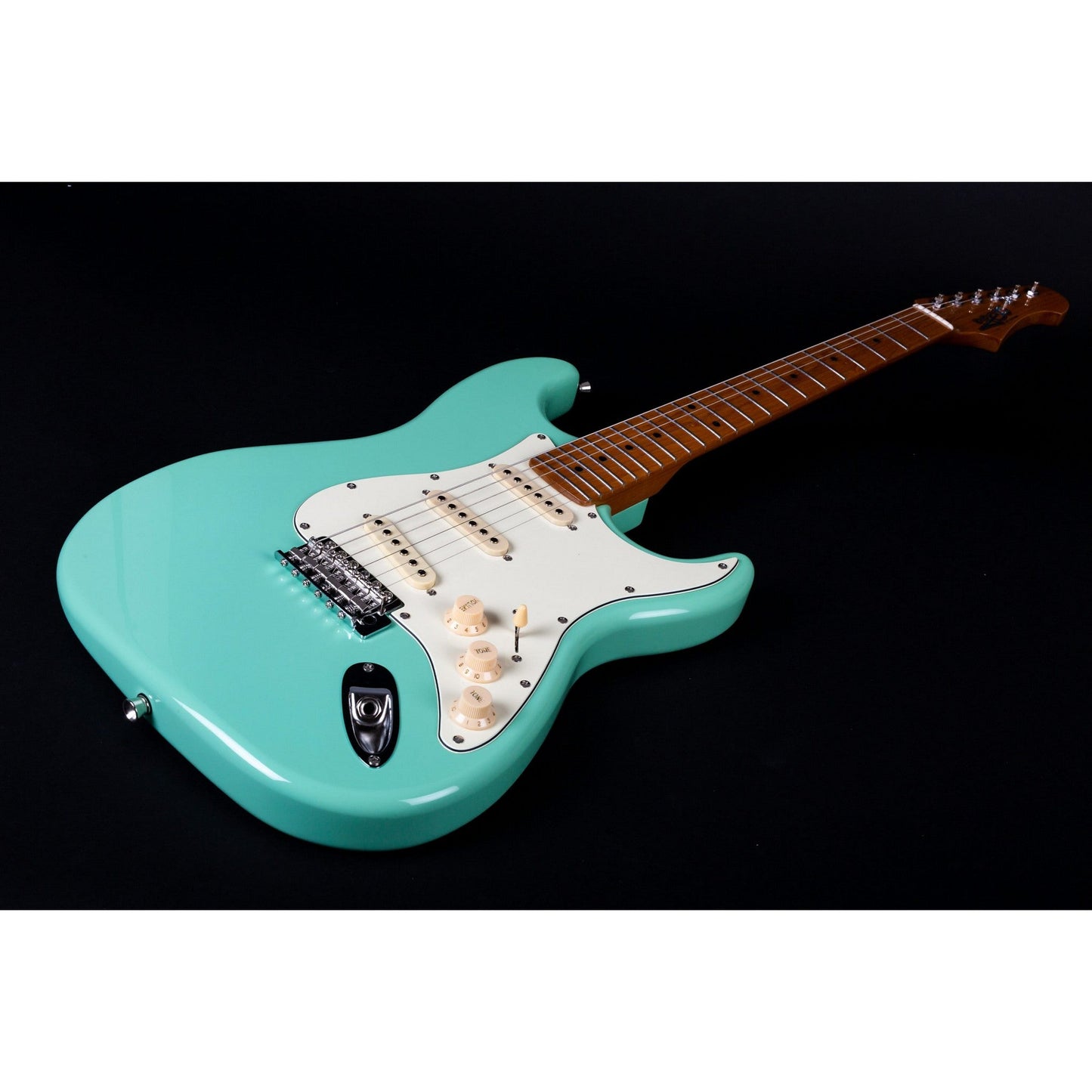 JET Guitars JS 300 SFG SSS Basswood Body Electric Guitar With Roasted Maple Neck And Fretboard(Jet Guitars Js 300 Sfg Sss Basswood Body Electric Guitar With Roasted Maple Neck And Fretboard)