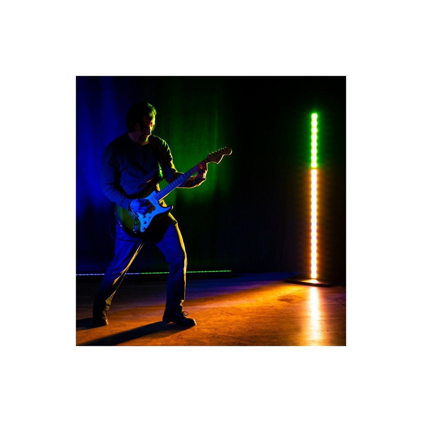  ADJ ElectraPix Bar 16, 20W RGBAL LED With Wired Digital Communication Network(Adj Electrapix Bar 16 20w Rgbal Led With Wired Digital Communication Network)