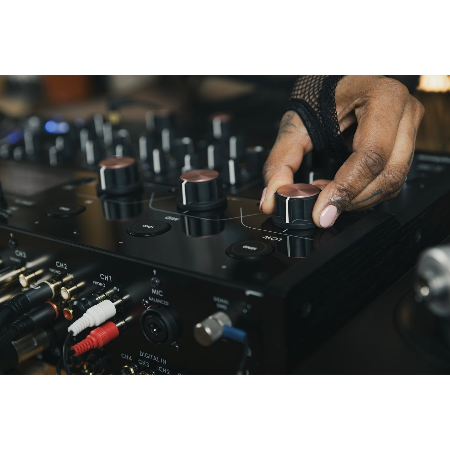  AlphaTheta Euphonia Professional 4-Channel Rotary Mixer(Alphatheta Euphonia Professional 4 Channel Rotary Mixer)