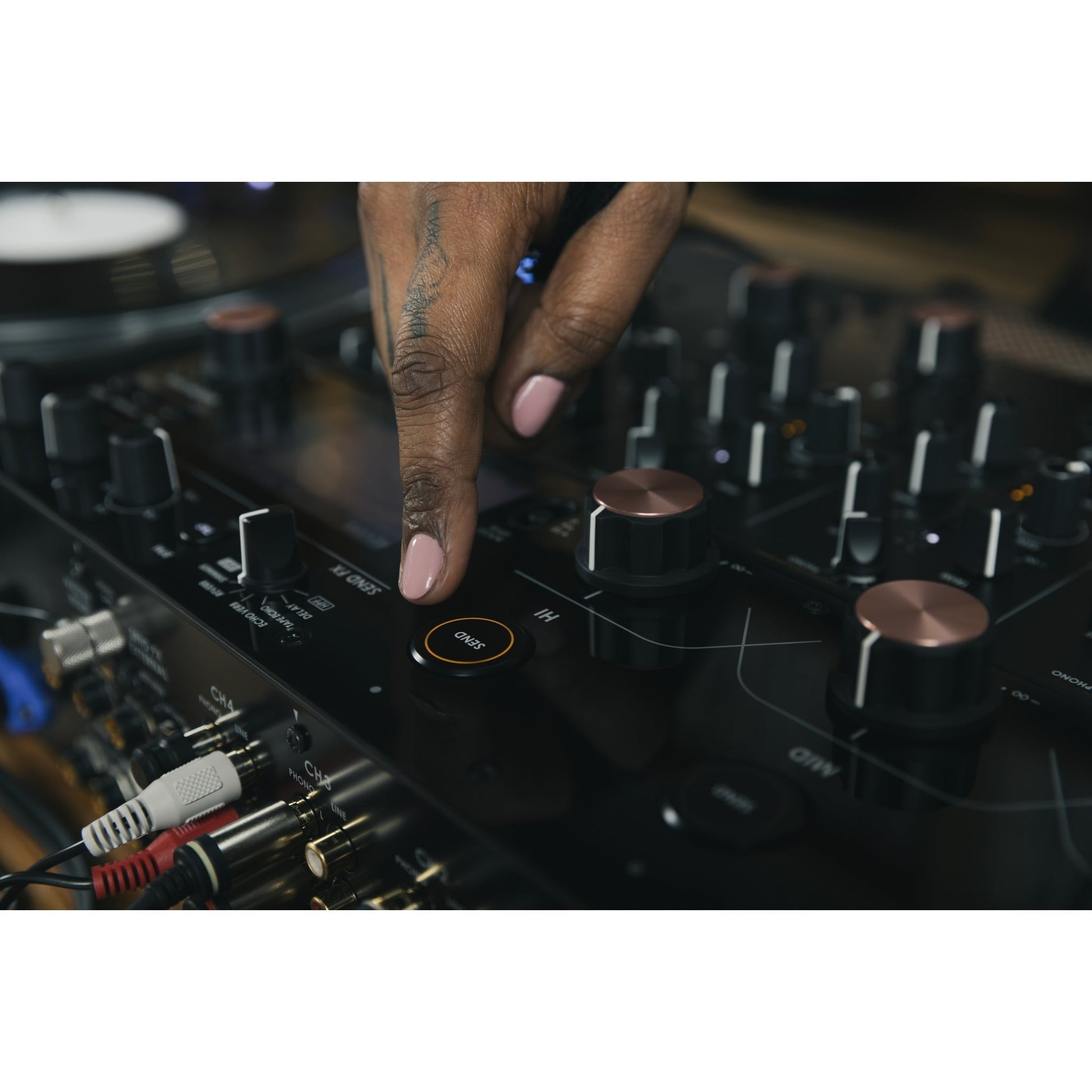  AlphaTheta Euphonia Professional 4-Channel Rotary Mixer(Alphatheta Euphonia Professional 4 Channel Rotary Mixer)