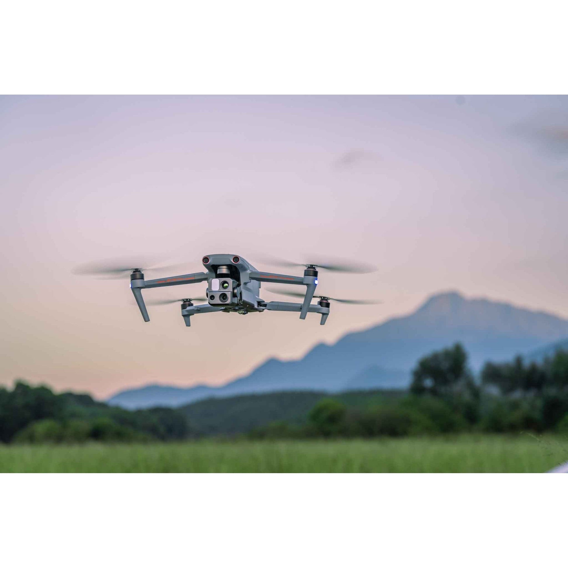  Autel Robotics EVO MAX 4T XE Bundle(Autel Robotics Evo Max 4t Xe Bundle)