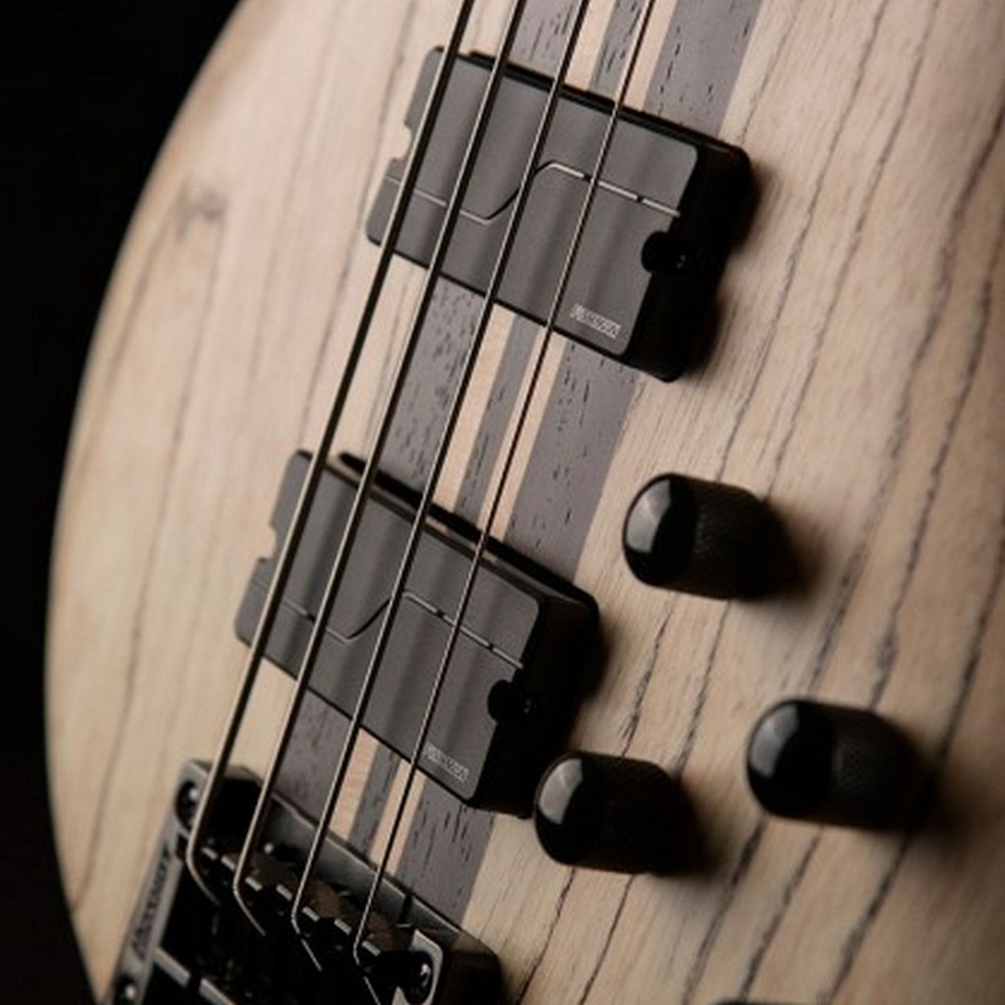  Cort Artisan A4 Ultra Ash 4 String Bass Guitar, Natural(Cort Artisan A4 Ultra Ash 4 String Bass Guitar Natural)
