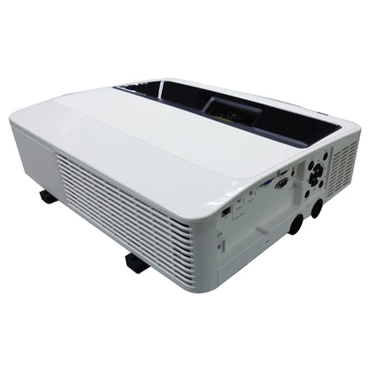  Eiki EK-55LU 5500 Lumen WUXGA 3LCD Laser Projector(Eiki Ek 55lu 5500 Lumen Wuxga 3lcd Laser Projector)