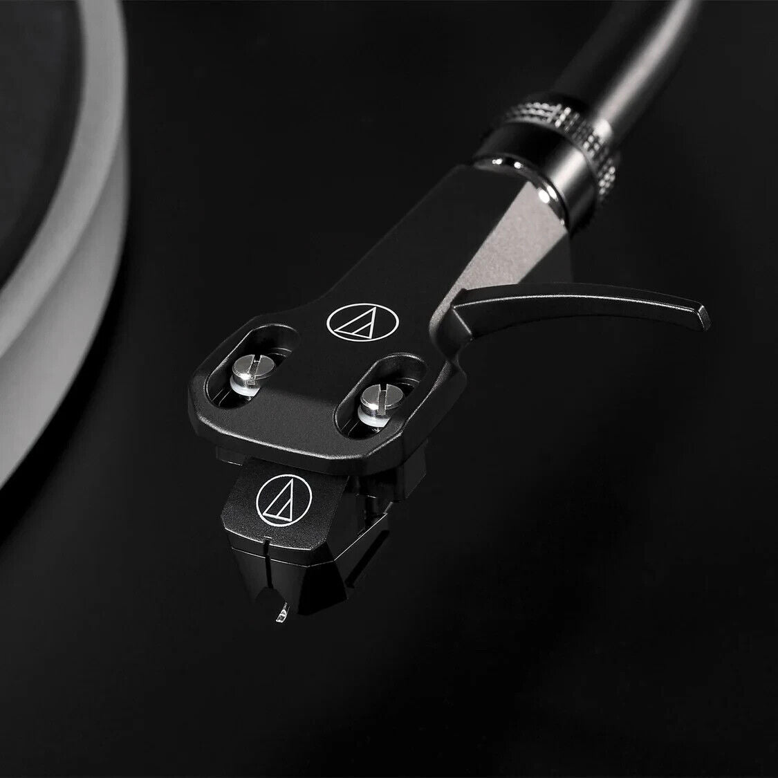  Audio-Technica AT-LP5X USB Fully Manual Direct-Drive Analog Turntable, Black(Audio Technica At Lp5x Usb Fully Manual Direct Drive Analog Turntable Black)