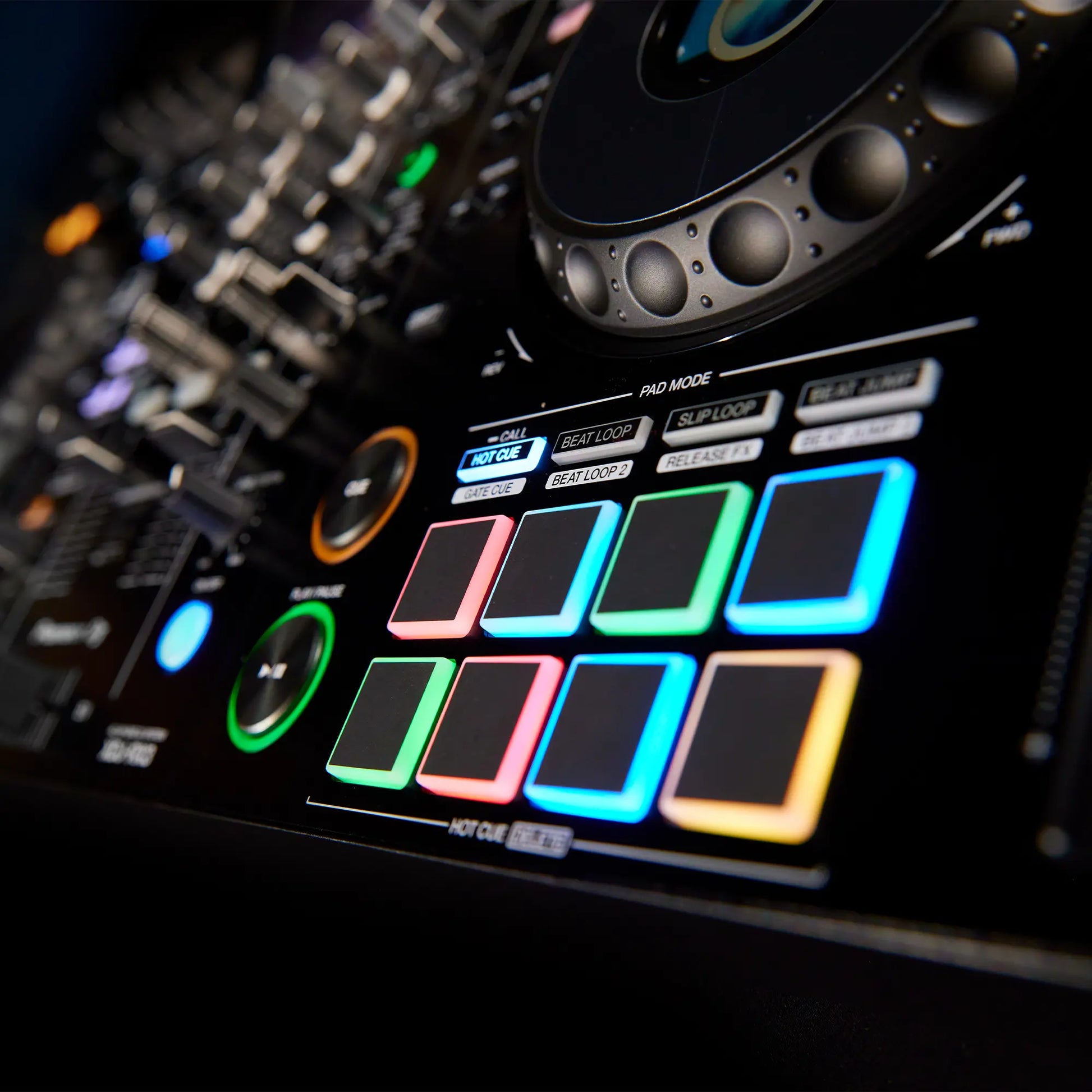  Pioneer DJ XDJ-RX3 2-Channel Performance All-In-One DJ System(Pioneer Dj Xdj Rx3 2 Channel Performance All In One Dj System)